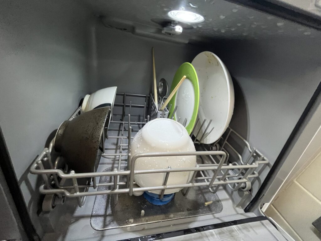食器洗浄機はすぐに買え】COMFEE' のWQP4-W2601D 食洗機 を使った感想