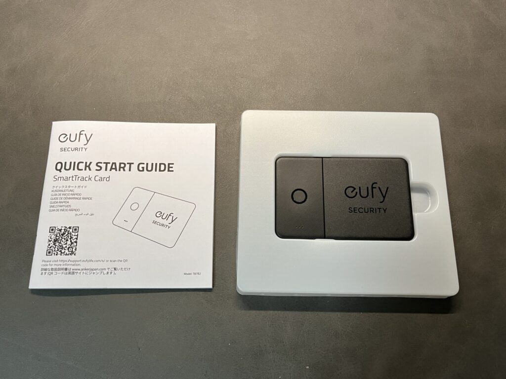 eufy SmartTrack Cardと説明書